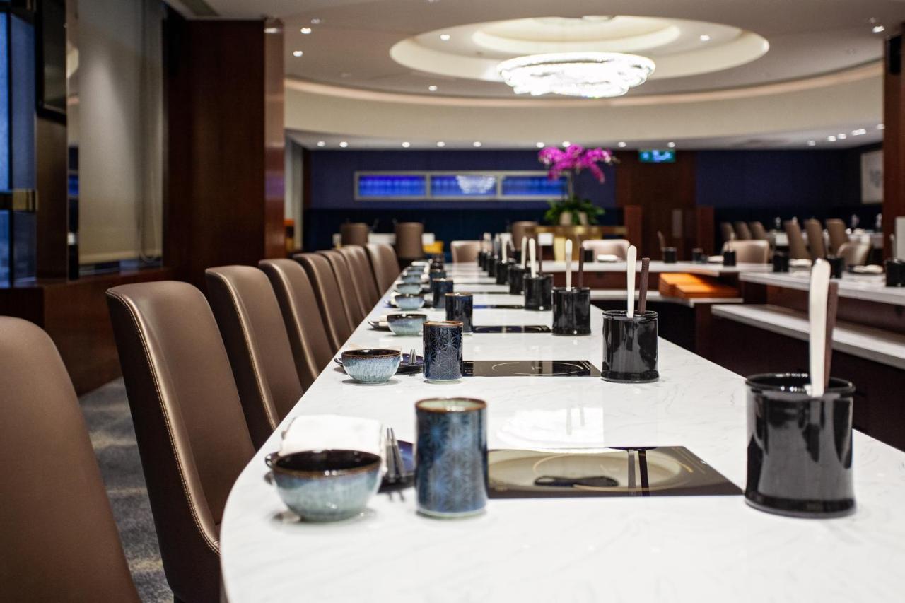 Ambassador Hotel Hsinchu מראה חיצוני תמונה The interior of the lounge