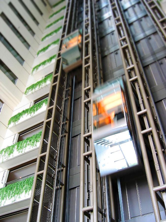 Ambassador Hotel Hsinchu מראה חיצוני תמונה The staircase in the atrium