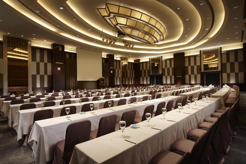 Ambassador Hotel Hsinchu מראה חיצוני תמונה The Grand Ballroom