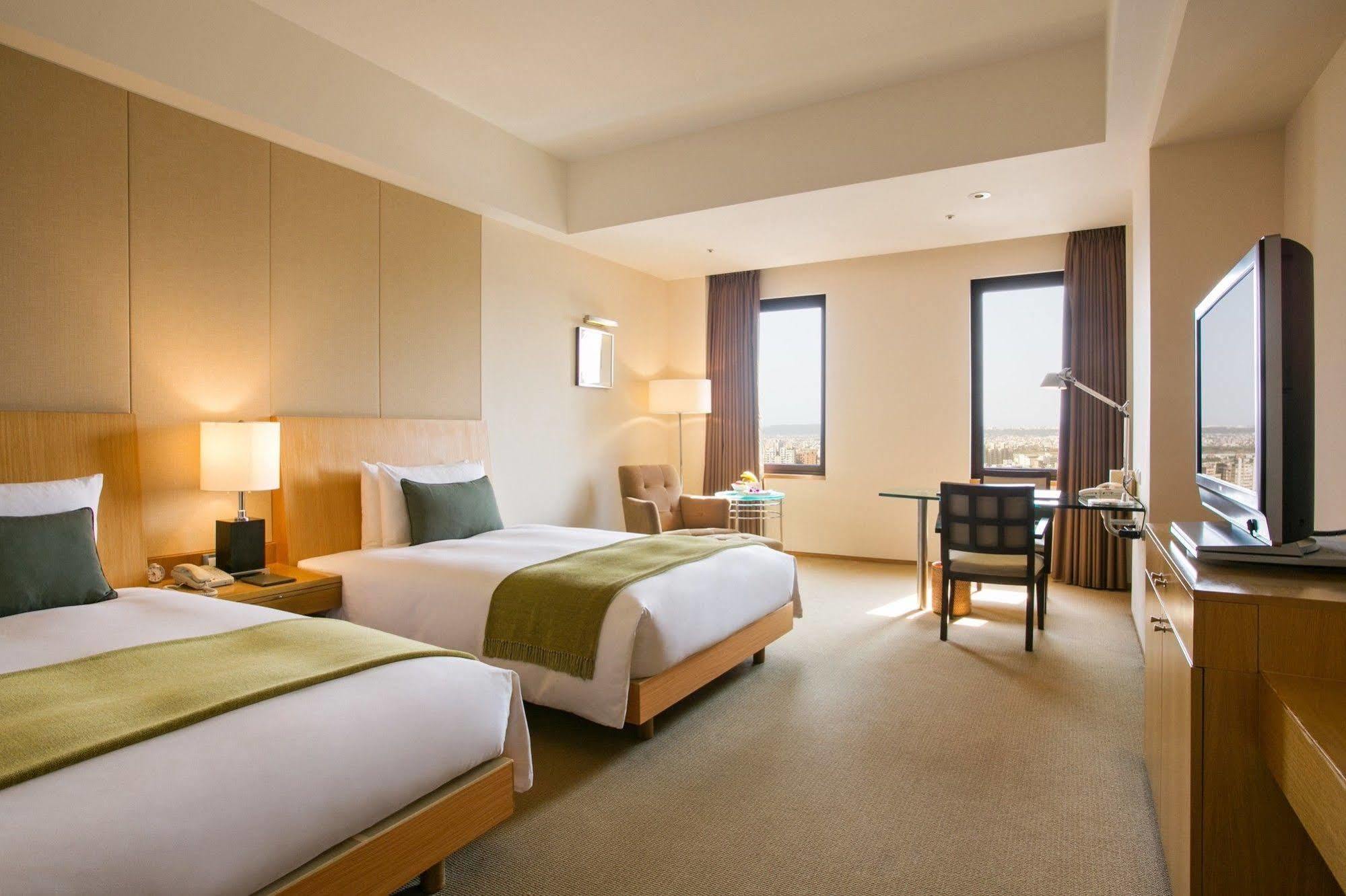Ambassador Hotel Hsinchu מראה חיצוני תמונה Deluxe Room